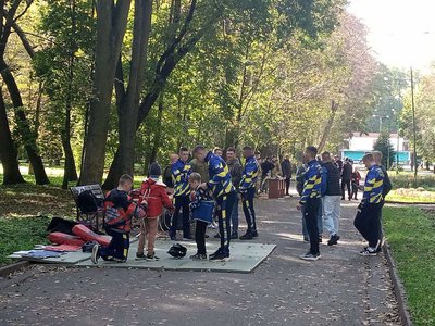На благодійному ярмарку у Хмельницькому збирали кошти для прикордонників, які виконують бойові завдання На благодійному ярмарку у Хмельницькому збирали кошти для прикордонників, які виконують бойові завдання