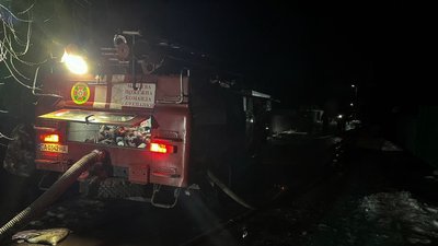 На Черкащині рятувальники ліквідовують На Черкащині рятувальники ліквідовують