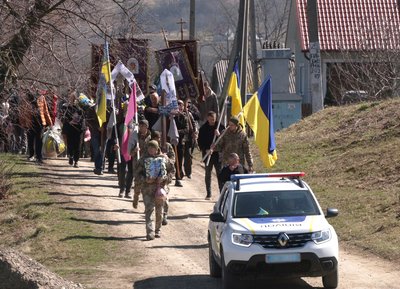 Похорон військового з Буковини Ореста Малованюка Похорон військового з Буковини Ореста Малованюка