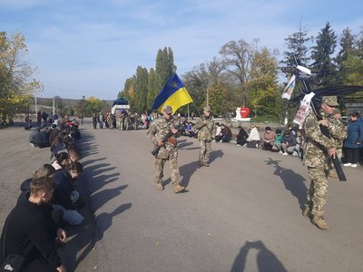 Захищали Україну: у громадах Кіровоградщини прощалися з захисниками