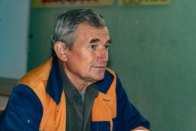 Переселенці, дрони та постійна повітряна тривога: як живе Корюківка, що на прикордонні Чернігівщини Переселенці, дрони та постійна повітряна тривога: як живе Корюківка, що на прикордонні Чернігівщини