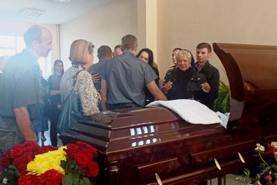 Із заступником голови Житомирської облради Володимиром Ширмою попрощалися на його батьківщині Із заступником голови Житомирської облради Володимиром Ширмою попрощалися на його батьківщині