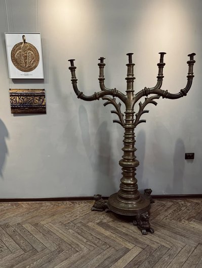 "Унікальні витвори для українського мистецтва": у Рівному відкрили виставку п'ятисвічників князів Острозьких "Унікальні витвори для українського мистецтва": у Рівному відкрили виставку п'ятисвічників князів Острозьких