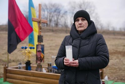 Андрій Савчук, Галина Савчук, могила бійця, вшанування Андрій Савчук, Галина Савчук, могила бійця, вшанування