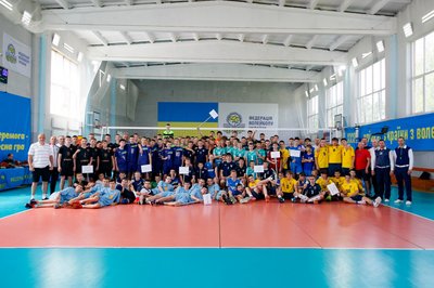 Чемпіонат з волейболу, "Дитяча ліга", Тернопільщина, червень 2024 Чемпіонат з волейболу, "Дитяча ліга", Тернопільщина, червень 2024