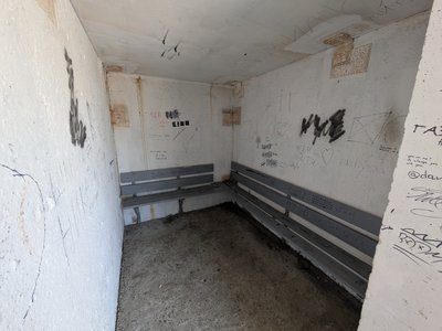 «У нашому районі немає ніде сховища». Сум'яни розповіли, чи ходять до укриттів під час тривог