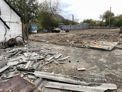 У Полтавській ТГ шахед влучив у будинок: як люди рятувались з палаючого дому У Полтавській ТГ шахед влучив у будинок: як люди рятувались з палаючого дому