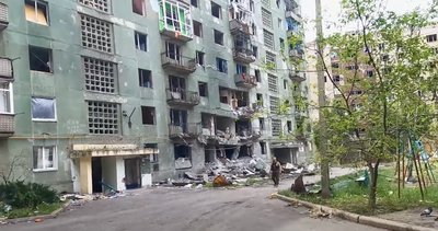 Поліцейські евакуювали із Дружківки шістьох людей разом із тваринами Поліцейські евакуювали із Дружківки шістьох людей разом із тваринами