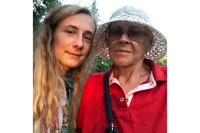 «Мою бабусю смертельно травмував сміттєвоз», — житомирянка подала петицію про посилення заходів безпеки «Мою бабусю смертельно травмував сміттєвоз», — житомирянка подала петицію про посилення заходів безпеки