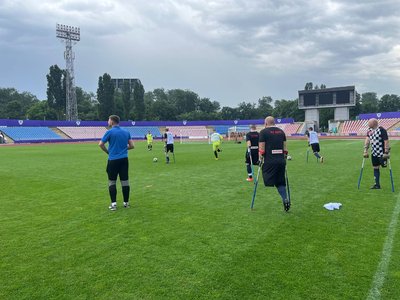 "Ми себе заряджаємо": у Черкасах відбувся товариський матч з ампфутболу "Ми себе заряджаємо": у Черкасах відбувся товариський матч з ампфутболу
