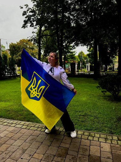 Мітинги опору, виїзд з окупації, зникнення батька: історія переселенки з Херсона Мітинги опору, виїзд з окупації, зникнення батька: історія переселенки з Херсона