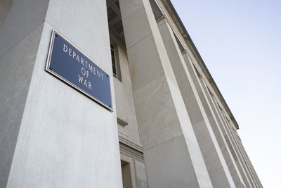 Міноборони США офіційно перейменували в Департамент війни Міноборони США офіційно перейменували в Департамент війни