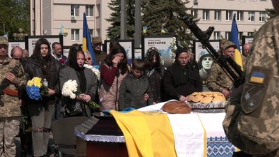З військовим Романом Панащуком попрощалися у Рівному З військовим Романом Панащуком попрощалися у Рівному
