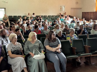 У Деревках на Полтавщині частина місцевих проти закриття школи: що буде із закладом У Деревках на Полтавщині частина місцевих проти закриття школи: що буде із закладом