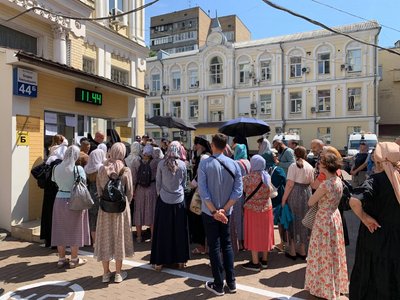 Господарський суд почав розгляд по суті справи про майно Лаври Господарський суд почав розгляд по суті справи про майно Лаври