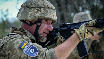 Морпіх миколаївської 36-ї бригади під час базової військової підготовки Морпіх миколаївської 36-ї бригади під час базової військової підготовки