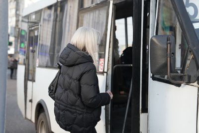 "Цензурних слів замало". Сумські маршрутки перший день виїхали за новим тарифом "Цензурних слів замало". Сумські маршрутки перший день виїхали за новим тарифом