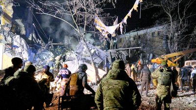 Наслідки обстрілу Краматорська 1 лютого. Фото: Донецька ОВА Наслідки обстрілу Краматорська 1 лютого. Фото: Донецька ОВА