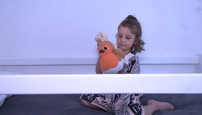 Новий дім: сім’я з Донеччини, яка взяла на виховання дітей, отримала будинок на Черкащині Новий дім: сім’я з Донеччини, яка взяла на виховання дітей, отримала будинок на Черкащині