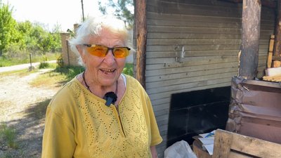 "Б’ють по людях, стирають з лиця землі". Святогірськ на Донеччині: як пів тисячі людей живуть під обстрілами "Б’ють по людях, стирають з лиця землі". Святогірськ на Донеччині: як пів тисячі людей живуть під обстрілами