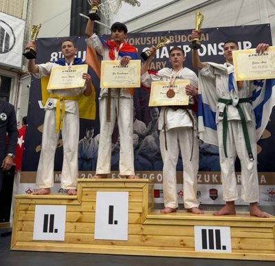 каратисти, чемпіонат Європи каратисти, чемпіонат Європи
