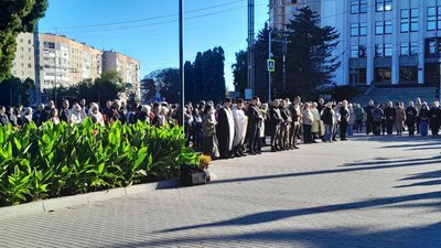 молебень, панахида, вшанування молебень, панахида, вшанування