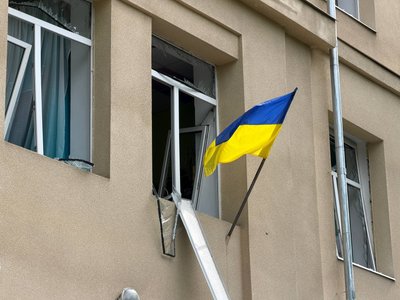 "Чоловіка ледь не винесло з квартири вибуховою хвилею". Що розповіли дніпряни про ніч масованих ударів "Чоловіка ледь не винесло з квартири вибуховою хвилею". Що розповіли дніпряни про ніч масованих ударів