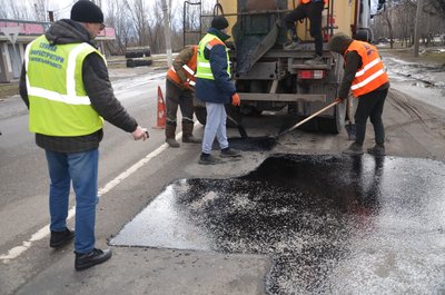 ремонт дороги у Харківській області ремонт дороги у Харківській області
