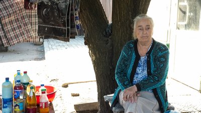 Евакуація люди примусова евакуація дітей Продавчиня Любов Добропілля Донецька область 17 вересня 2024 рік Евакуація люди примусова евакуація дітей Продавчиня Любов Добропілля Донецька область 17 вересня 2024 рік