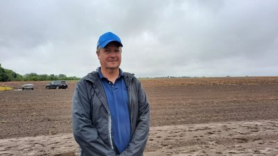 "Містерія", "Фотинія", "Магнолія": на Волині під час "Дня поля" презентували 79 сортів картоплі "Містерія", "Фотинія", "Магнолія": на Волині під час "Дня поля" презентували 79 сортів картоплі