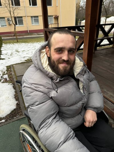 Втратив ногу та повернувся на службу: історія 25-річного прикордонника з Одещини Втратив ногу та повернувся на службу: історія 25-річного прикордонника з Одещини
