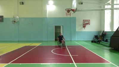 "Завдяки спорту — знову відчув ноги": ветеран Євген Федосєєнко проходить реабілітацію на Рівненщини "Завдяки спорту — знову відчув ноги": ветеран Євген Федосєєнко проходить реабілітацію на Рівненщини