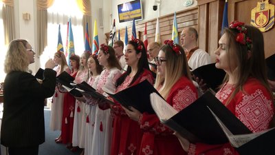 За перемогу та захисників. У Кропивницькому відбулась спільна молитва за Україну За перемогу та захисників. У Кропивницькому відбулась спільна молитва за Україну