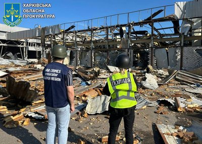 У Печенігах на Харківщині зайнялися пожежі після атаки дронів Росії 23 травня У Печенігах на Харківщині зайнялися пожежі після атаки дронів Росії 23 травня
