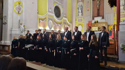 У Луцьку — благодійний хоровий концерт "Так звучать Луцьк і Київ разом" У Луцьку — благодійний хоровий концерт "Так звучать Луцьк і Київ разом"