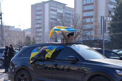 У Черкасах відбулась мирна хода присвячена 11 річниці війни У Черкасах відбулась мирна хода присвячена 11 річниці війни