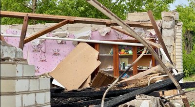 "Діти постійно гуляли": російський дрон зруйнував школу і садок у селі Глухівської громади "Діти постійно гуляли": російський дрон зруйнував школу і садок у селі Глухівської громади