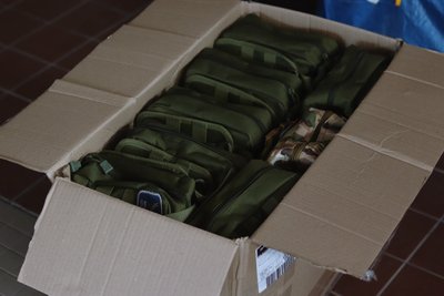 Як американські благодійники з франківськими волонтерами й медиками збирали аптечки для бійців на фронт