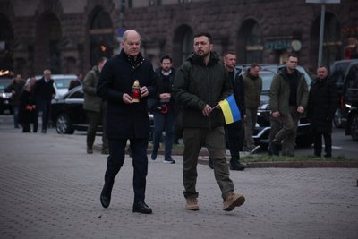 Німецький канцлер Олаф Шольц і президент України Володимир Зеленський, Київ, 2 грудня 2024 року