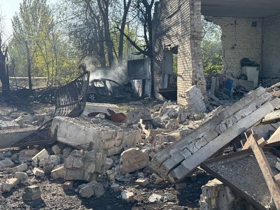 "Машини спалахнули. Диму повно було": очевидці про обстріл Запоріжжя "шахедами" 23 вересня "Машини спалахнули. Диму повно було": очевидці про обстріл Запоріжжя "шахедами" 23 вересня