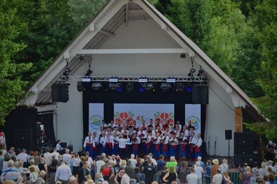хор, журавлі, лемківська ватра в ждині, польща, концерт хор, журавлі, лемківська ватра в ждині, польща, концерт
