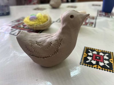 На Вінниччині встановили рекорд з виготовлення глиняних свищиків На Вінниччині встановили рекорд з виготовлення глиняних свищиків