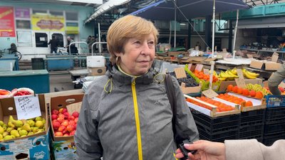 В останній день заборони Центральний ринок у Чернігові працював: що кажуть продавці та чому знову ухвалили обмеження В останній день заборони Центральний ринок у Чернігові працював: що кажуть продавці та чому знову ухвалили обмеження