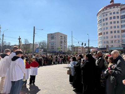 вербна неділя, костел, тернопіль, освячення верби вербна неділя, костел, тернопіль, освячення верби