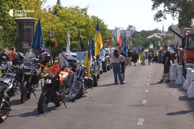 «Це свято для всіх українців»: патріотичний автопробіг до Дня Незалежності в Одесі «Це свято для всіх українців»: патріотичний автопробіг до Дня Незалежності в Одесі