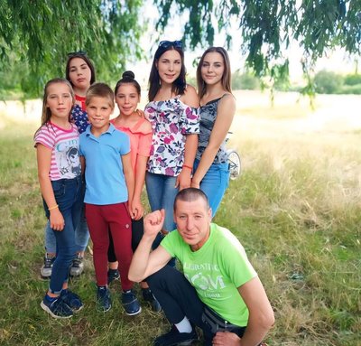 Пенсіонерка з Волині взяла під опіку шістьох дітей зниклого безвісти зятя Пенсіонерка з Волині взяла під опіку шістьох дітей зниклого безвісти зятя