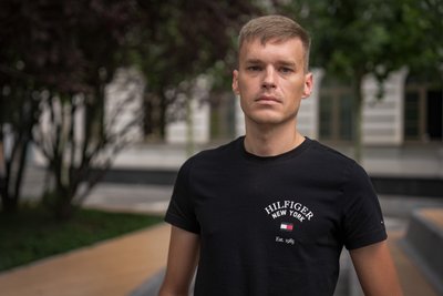 "Найтрагічніше для мене — втрата Бахмута". Історія евакуаційника Едуарда Скорика "Найтрагічніше для мене — втрата Бахмута". Історія евакуаційника Едуарда Скорика