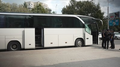 Прийняли 28 переселенців із Донеччини: на Рівненщину прибув 13 евакуаційний потяг Прийняли 28 переселенців із Донеччини: на Рівненщину прибув 13 евакуаційний потяг