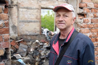 "Летять "шахеди" в наш район": спогади людей, чиї домівки зруйнувала атака РФ на Одесу 1 травня "Летять "шахеди" в наш район": спогади людей, чиї домівки зруйнувала атака РФ на Одесу 1 травня