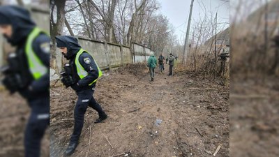 Неподалік Чернігова зафіксували падіння безпілотника РФ Неподалік Чернігова зафіксували падіння безпілотника РФ